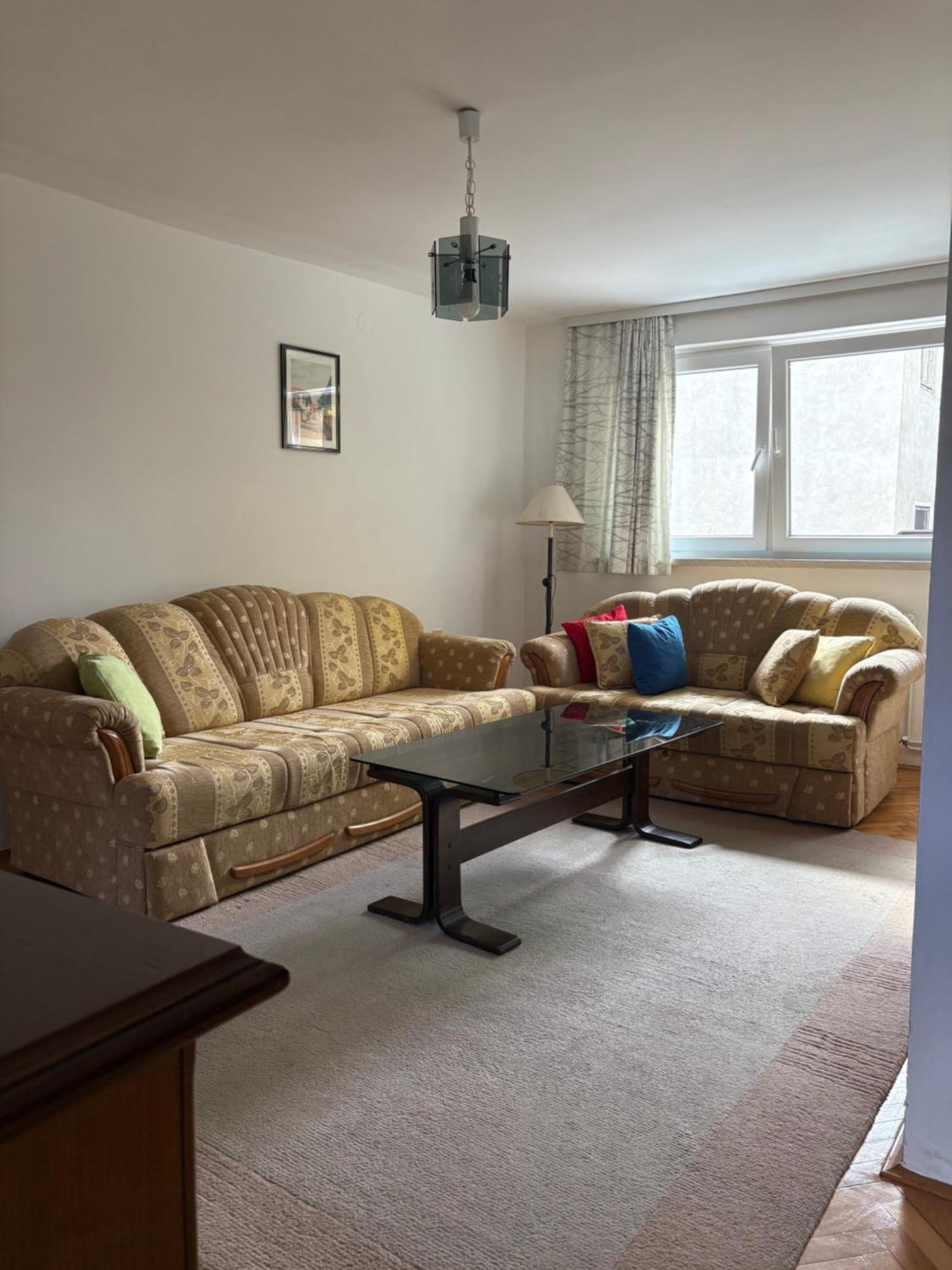 Dino'S Apartment ซาราเยโว ภายนอก รูปภาพ